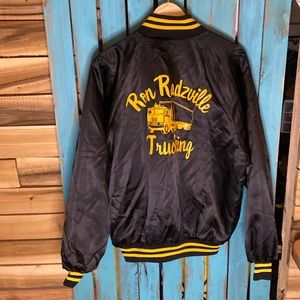 Vintage trucking company satin bomber jacket XL black yellow quilted linng